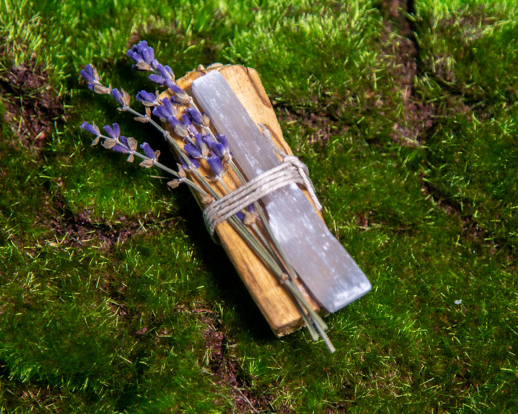 Palo Santo Clearing Bundle - The Crystal Cavern
